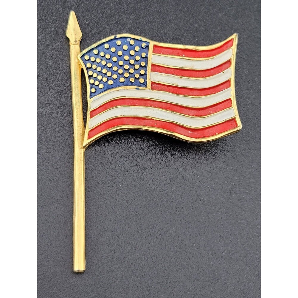 Patriotic Vintage Signed Marvella USA United States Flag Enamel Brooch Goldplate